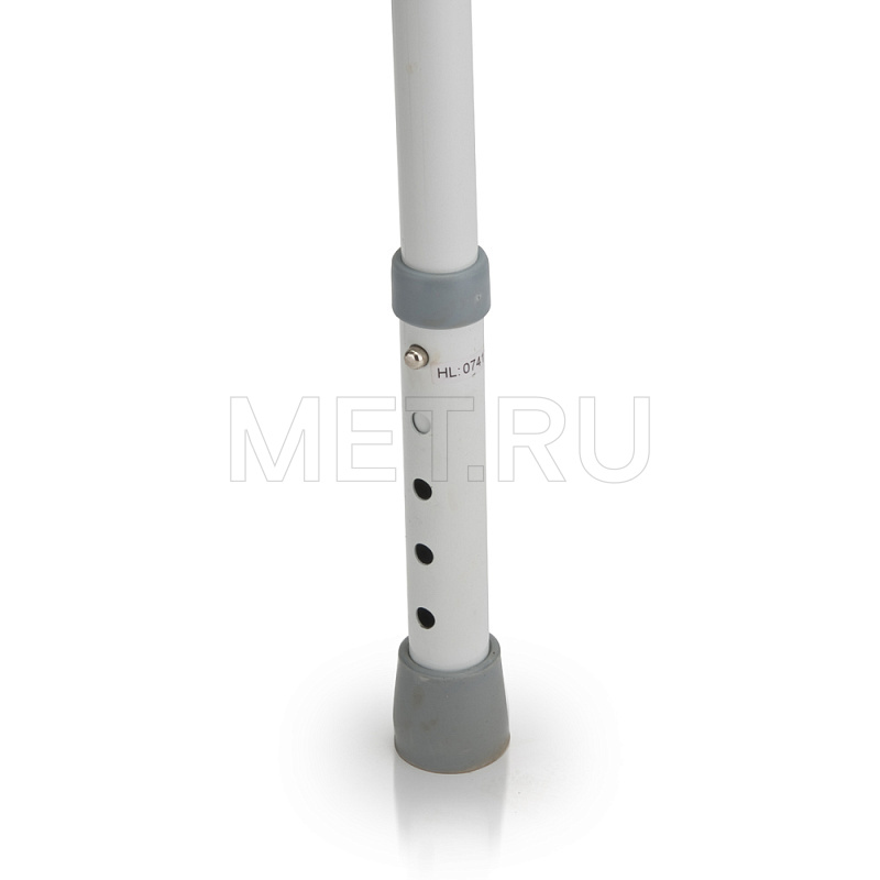 FS813 Кресло-туалет с откидывающимися поручнями