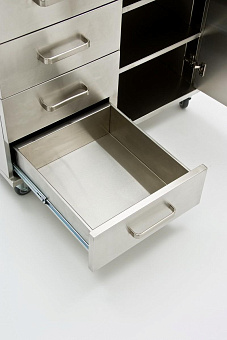 Столик анестезиолога с 4 выдвижными ящиками и дверью, нерж.