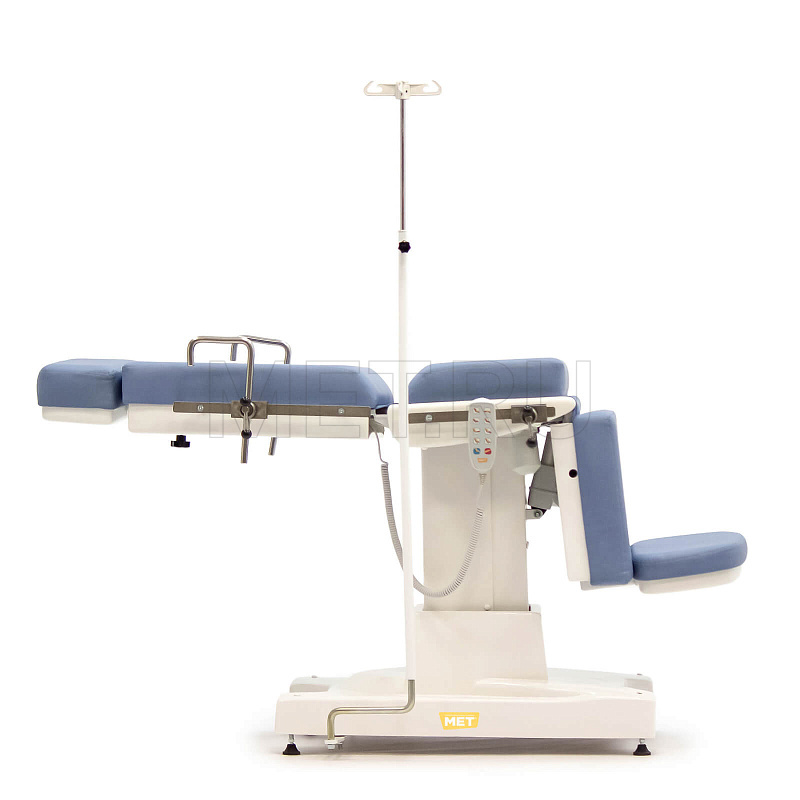 МЕТ GK 05   Универсальное гинекологическое и проктологическое кресло с электроприводом, платформой для аксессуаров и стулом для врача от производителя