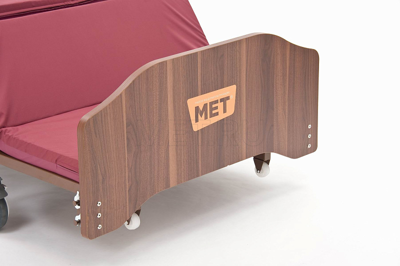 УЦЕНКА МЕТ REMEKS Медицинская кровать для ухода за лежачими больными с  переворотом, туалетом и матрасом