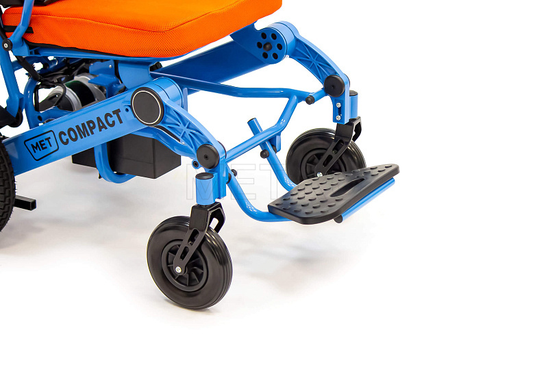 MET COMPACT 35 Кресло-коляска складная с электроприводом МЕТ