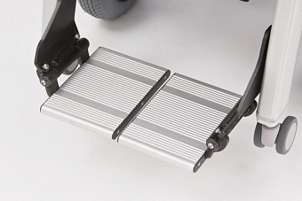 Кресло-коляска с электроприводом и вертикализатором