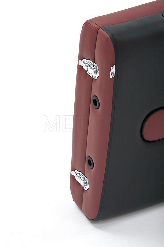 US MEDICA Samurai Складной массажный стол с деревянным каркасом из бука от производителя