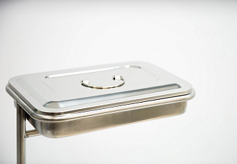 Столик манипуляционный из нерж.стали с выдвижным ящиком и 2 полками