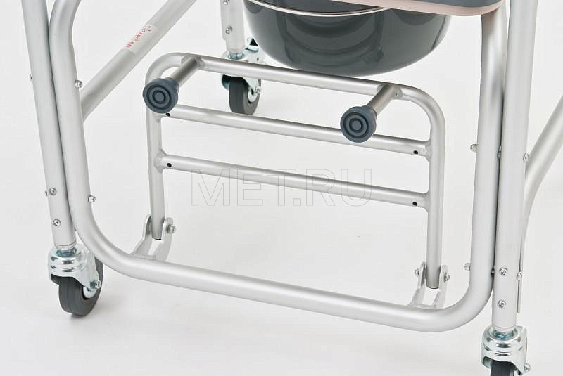 FS699L Кресло-коляска с санитарым оснащением МЕТ