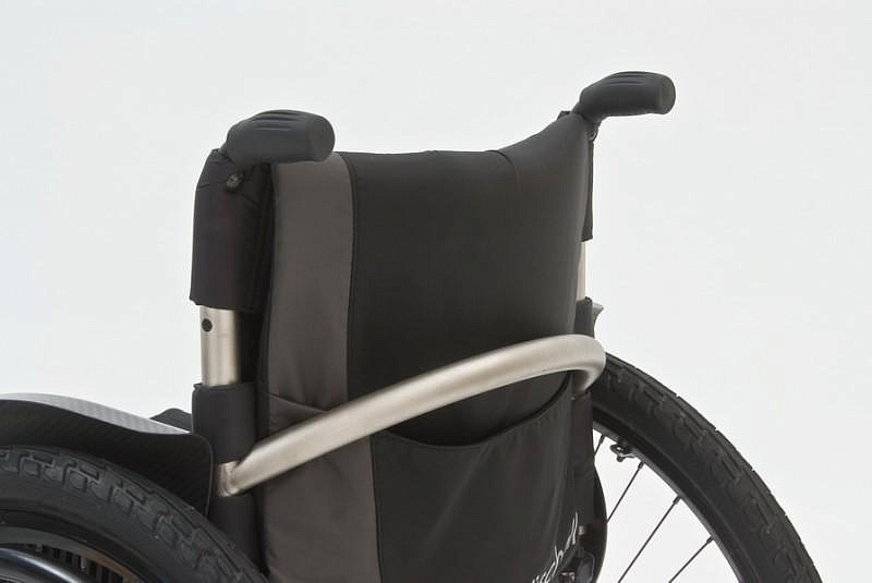 Kuschall R-33, Швейцария Kресло-коляска активного типа